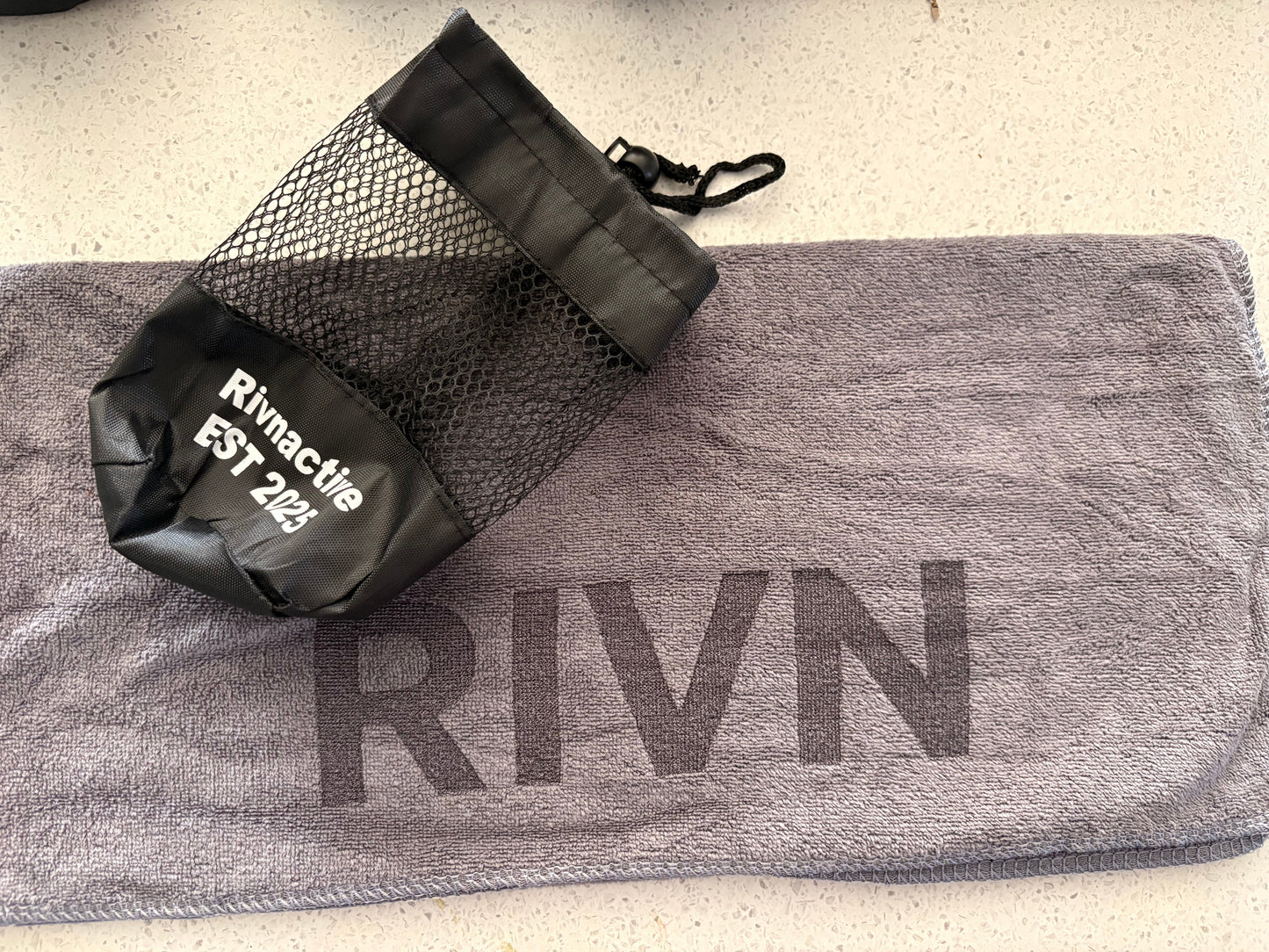 GREY RIVN GYM TOWEL