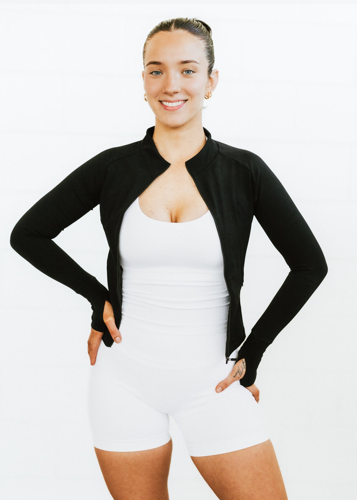 BLACK SCULPT JACKET