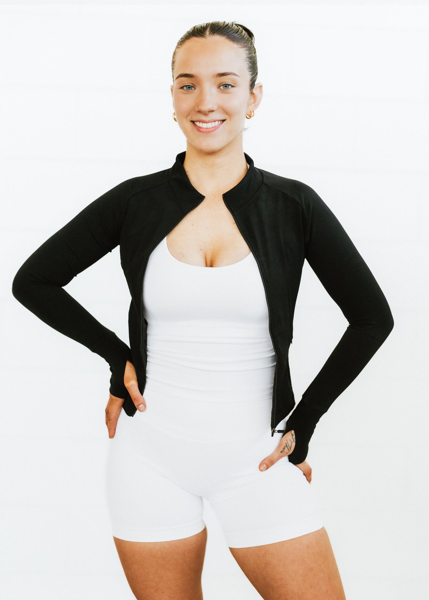 BLACK SCULPT JACKET