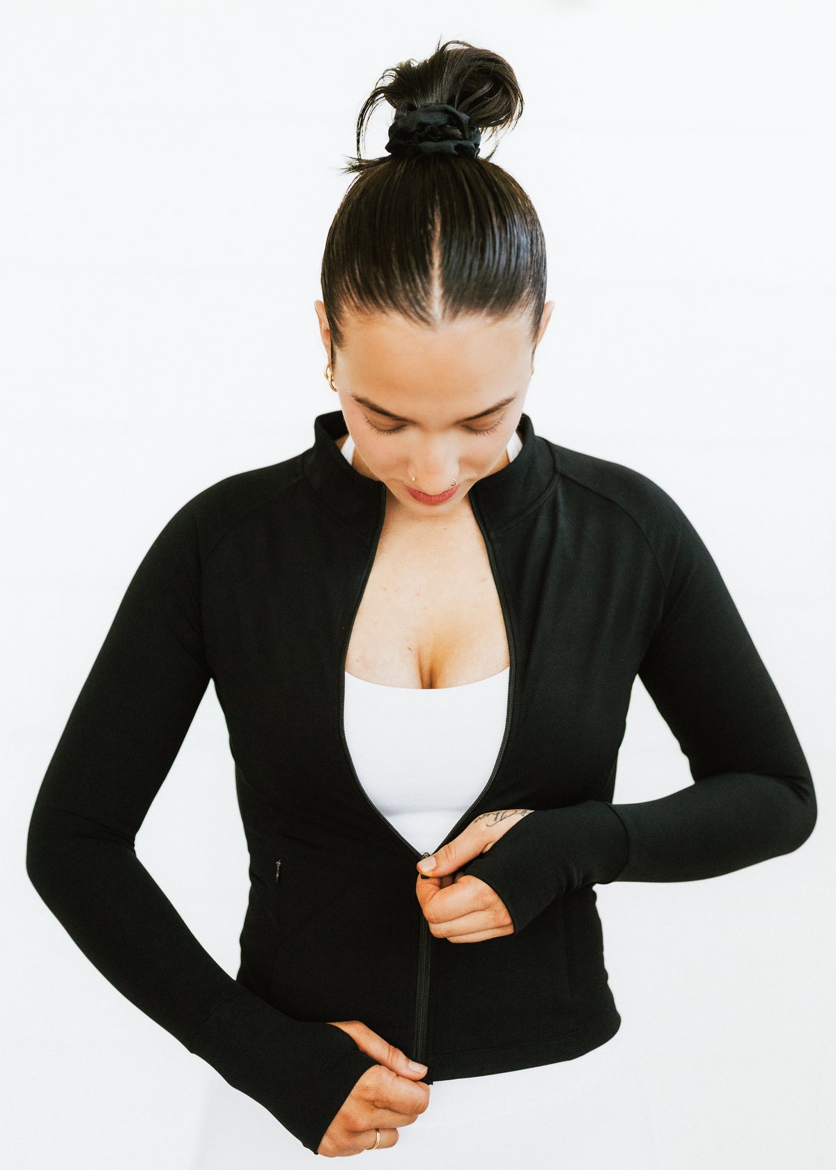 BLACK SCULPT JACKET