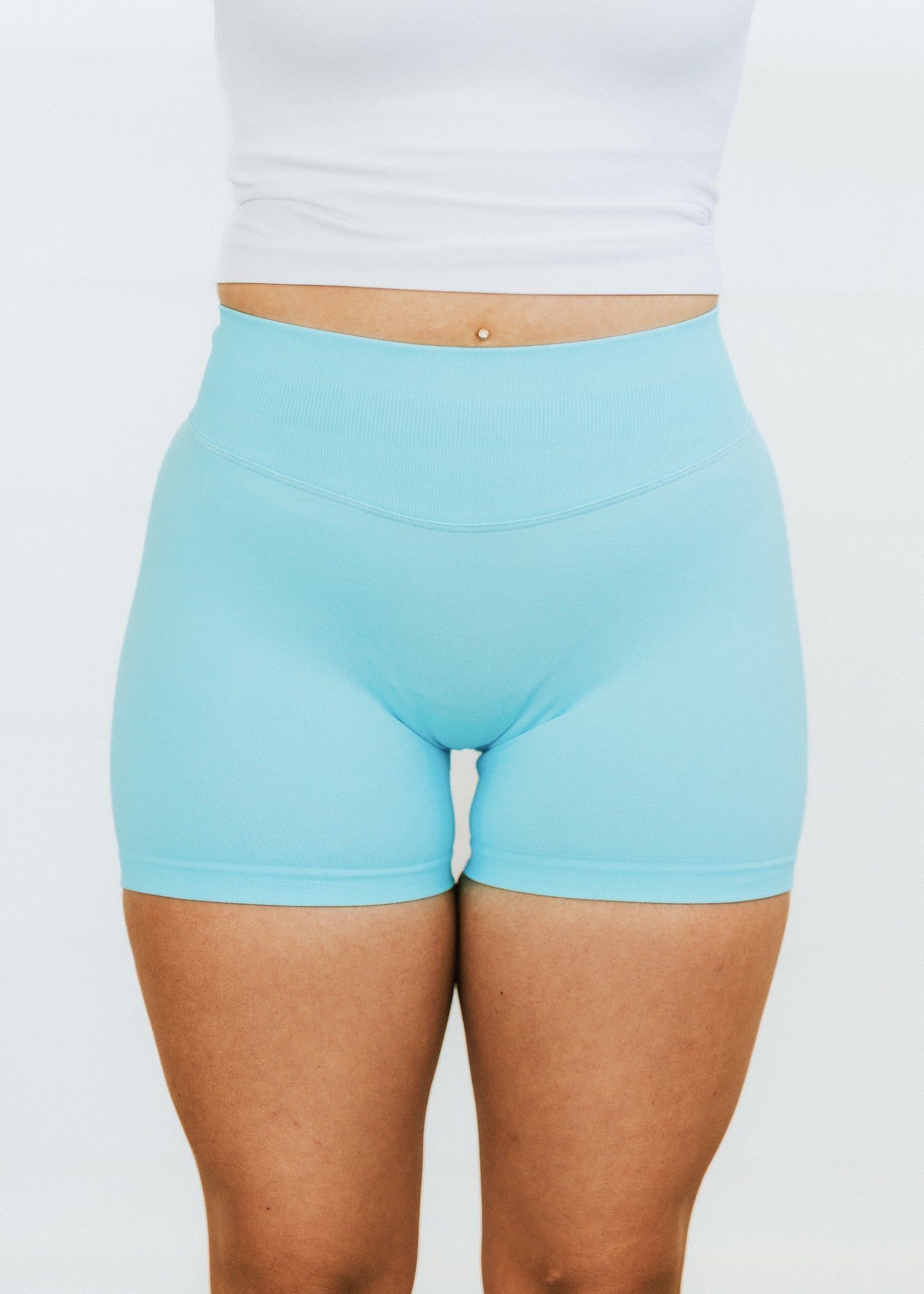ICE BLUE SCRUNCH SHORTS
