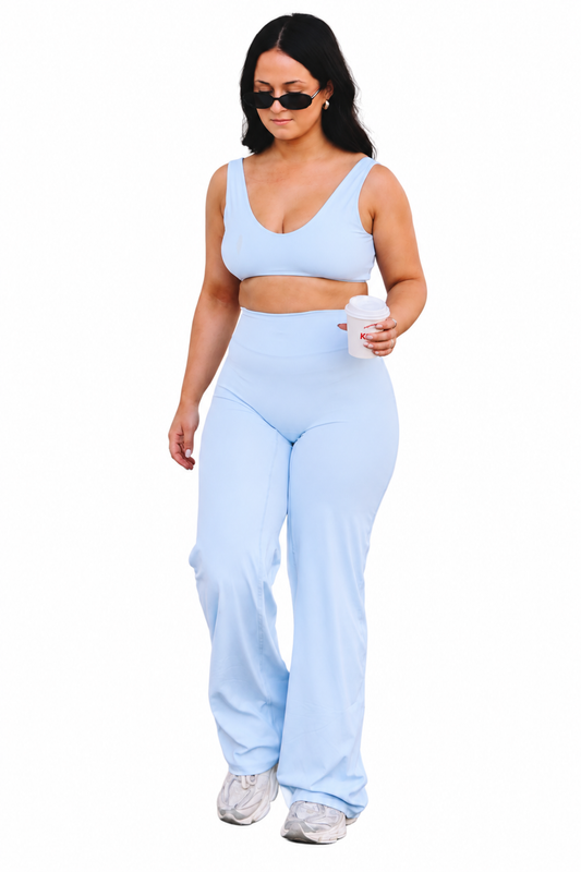 BABY BLUE SCOOP CROP