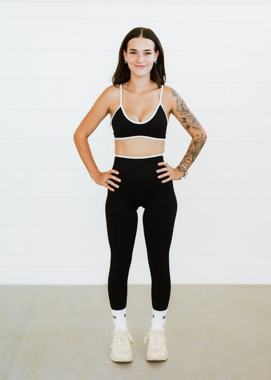 BLACK TWO TONE SCRUNCH LEGGINGS