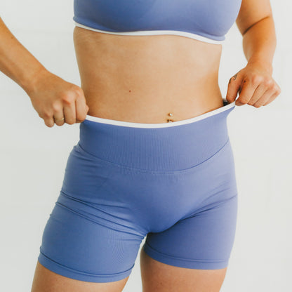 STONE TWO TONE SCRUNCH SHORTS