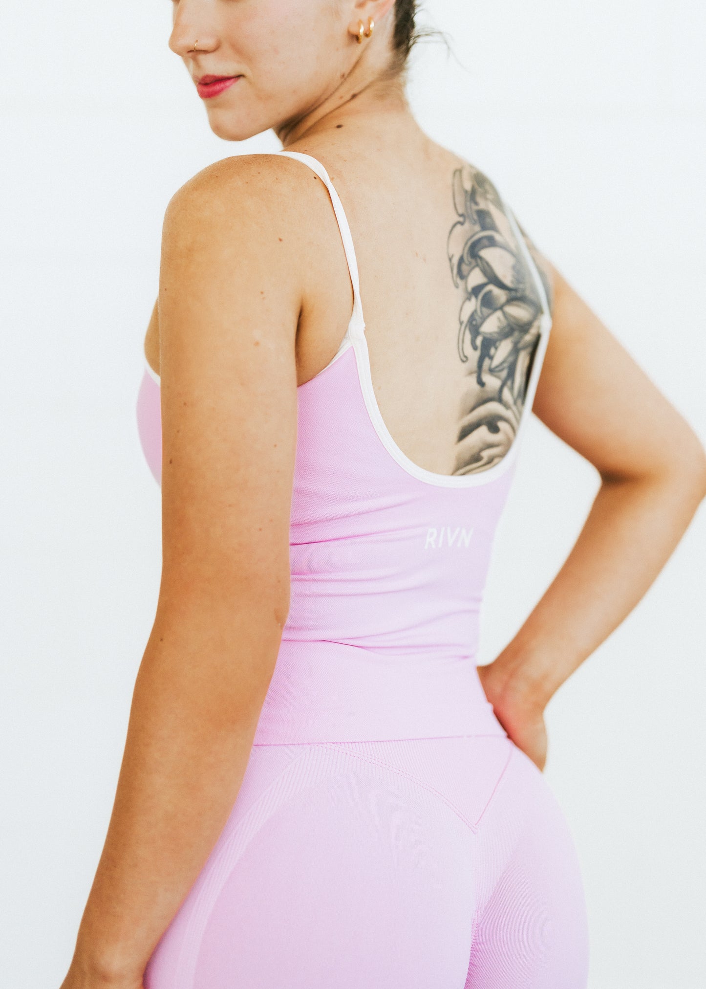 MUSK TWO TONE SINGLET