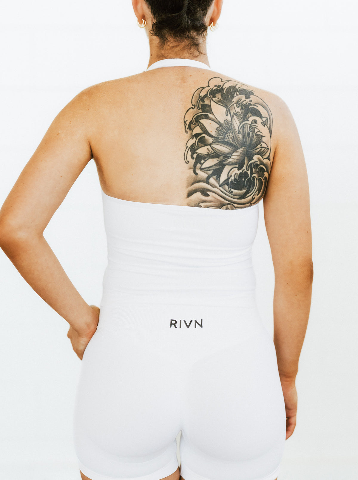 WHITE DYNAMIC SCULPT TANK