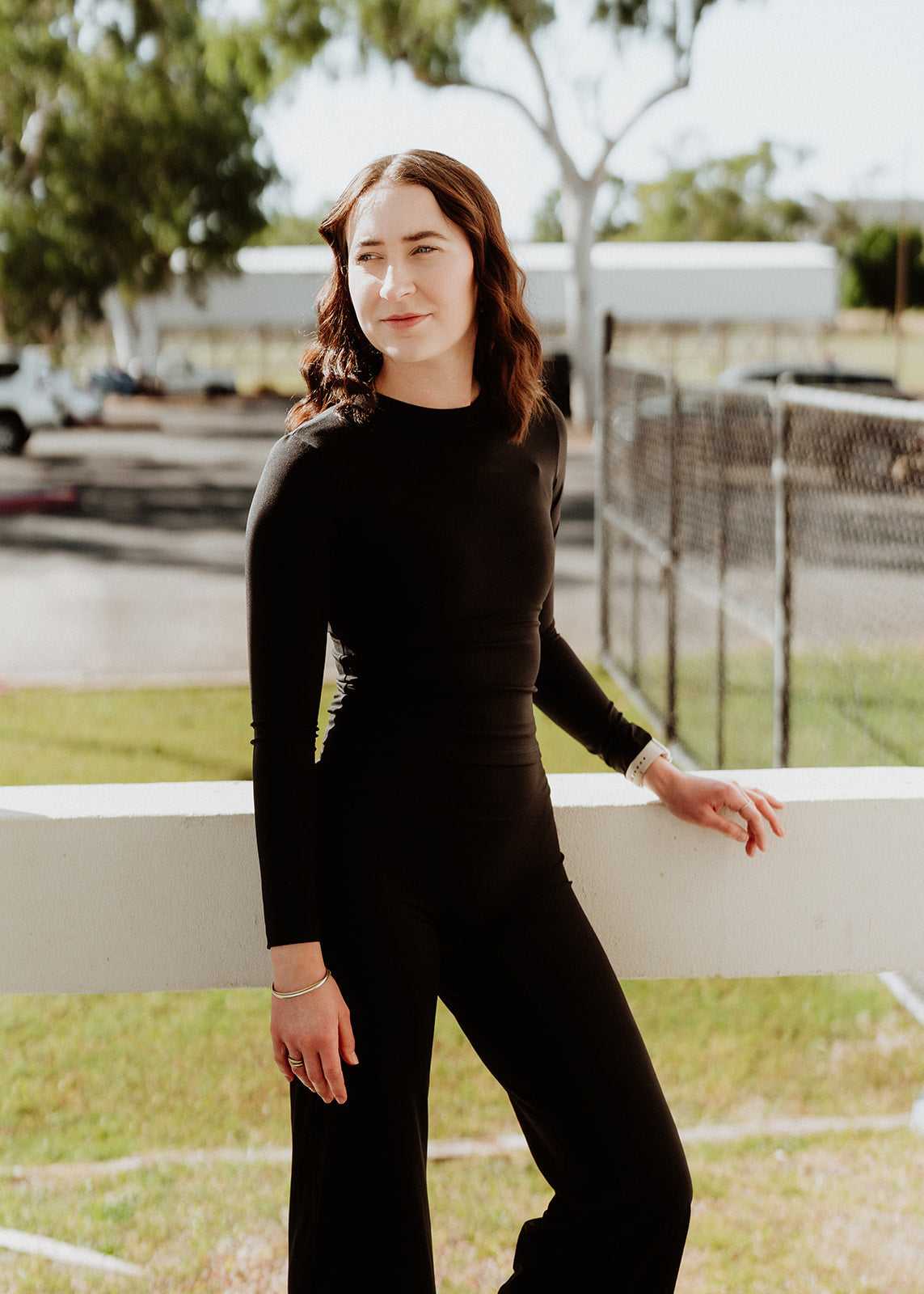 ESSENTIAL BLACK STAPLE TEE LONG