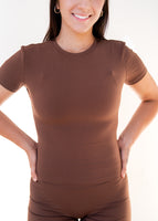 ESSENTIAL BROWN STAPLE TEE
