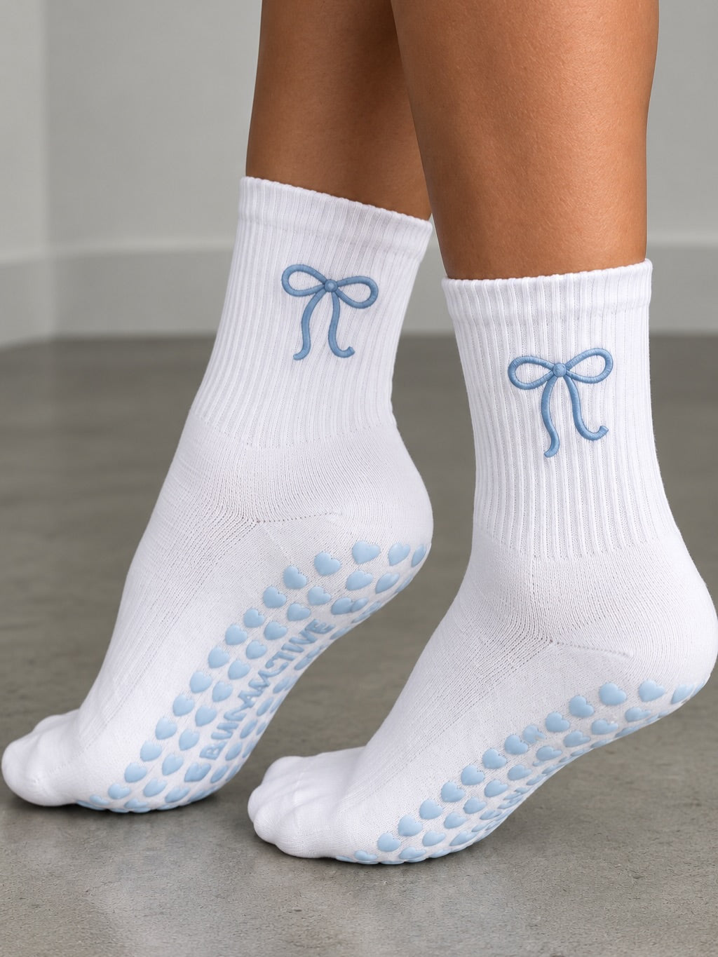 RIVNACTIVE Heart Grip Socks- Baby Blue